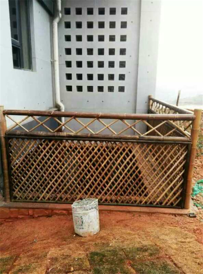 竹子圍欄